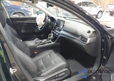 2018 Honda Accord Touring from USA, damaged, VIN 1HGCV1F92JA157973